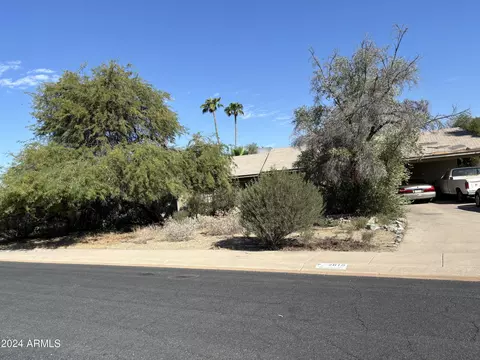 2616 E North Ln, Phoenix, AZ 85028