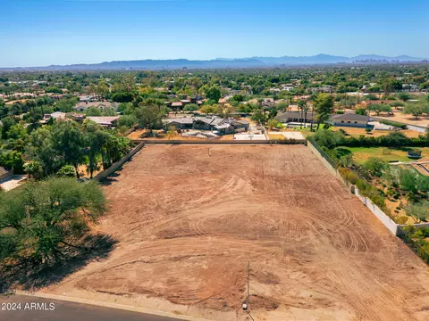 4963 E Rockridge Rd #5, Phoenix, AZ 85018 photo 4