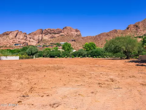 4963 E Rockridge Rd #5, Phoenix, AZ 85018 photo 2