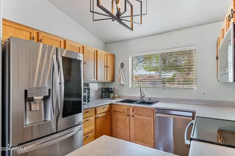 2848 W Garden Cir, Apache Junction, AZ 85120 photo 12