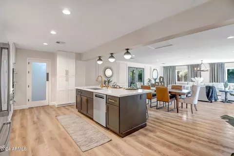 7810 N 16th Ln, Phoenix, AZ 85021 photo 5