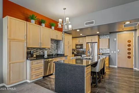 2302 N Central Ave #309, Phoenix, AZ 85004