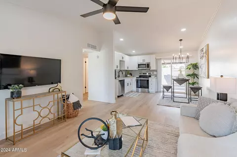 3645 N 71st Ave #29, Phoenix, AZ 85033