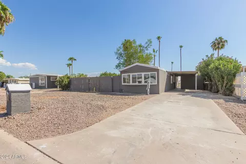 7717 E Inverness Ave, Mesa, AZ 85209