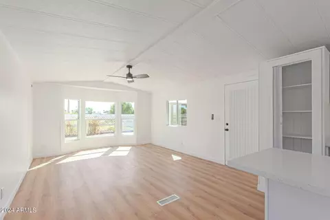 7717 E Inverness Ave, Mesa, AZ 85209 photo 10