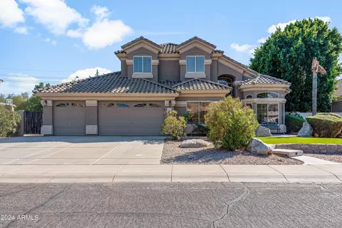 427 W Liberty Ln, Gilbert, AZ 85233