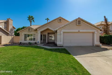 9139 W Evans Dr, Peoria, AZ 85381