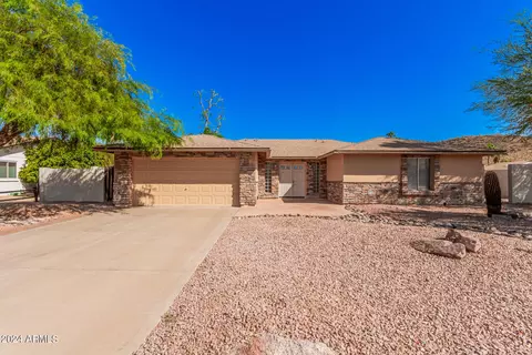 13227 N 1st Pl, Phoenix, AZ 85022