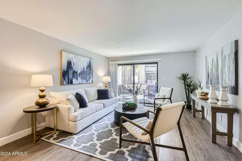 3825 E Camelback Rd #130, Phoenix, AZ 85018