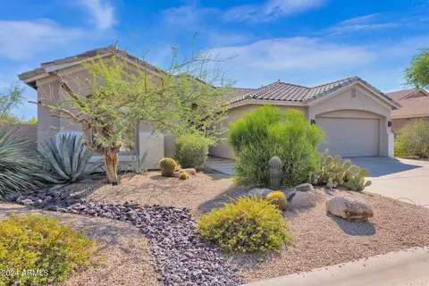 5221 E Thunder Hawk Rd, Cave Creek, AZ 85331 photo 2