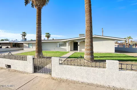 5526 W Highland Ave, Phoenix, AZ 85031