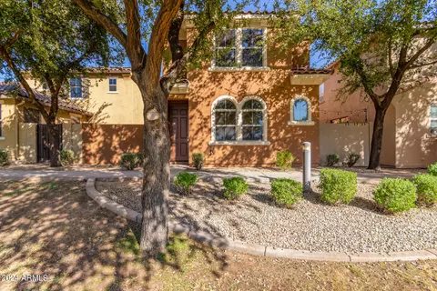 451 S Hawes Rd #68, Mesa, AZ 85208