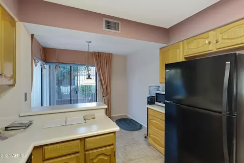1062 E Mcnair Dr, Tempe, AZ 85283 photo 15