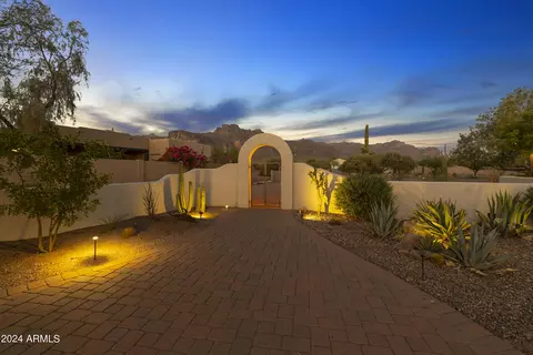 230 S Val Vista Rd, Apache Junction, AZ 85119 photo 4