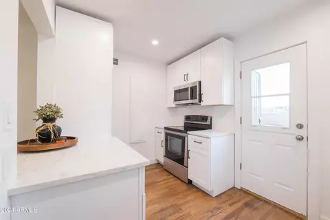 216 W 2nd Ave, Mesa, AZ 85210 photo 8