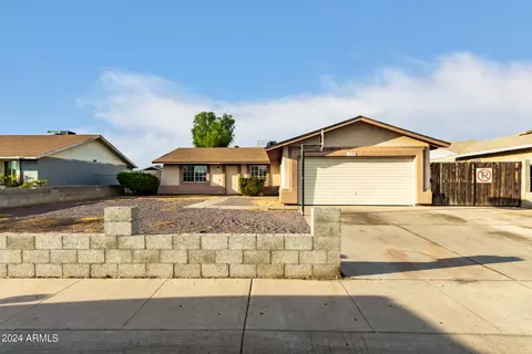 6742 W Colter St, Glendale, AZ 85303