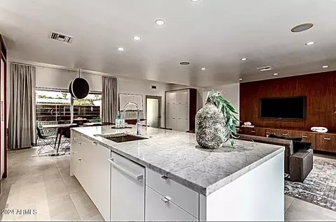 4135 E Glenrosa Ave, Phoenix, AZ 85018 photo 15