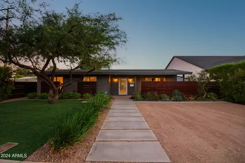 4135 E Glenrosa Ave, Phoenix, AZ 85018 photo 4