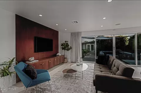 4135 E Glenrosa Ave, Phoenix, AZ 85018 photo 8