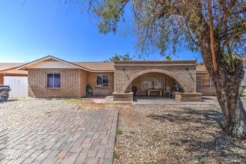 7316 W Cavalier Dr, Glendale, AZ 85303