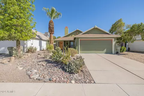 10659 N 63rd Dr, Glendale, AZ 85304