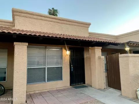 615 N Arrowhead Dr, Chandler, AZ 85224