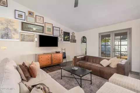 3156 E Carmel Cir, Mesa, AZ 85204 photo 8