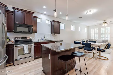 3278 E Orchid Ln, Gilbert, AZ 85296 photo 8