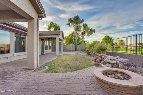 Exterior - 248 E Julian Dr, Gilbert, AZ 85295 photo 5 of 13