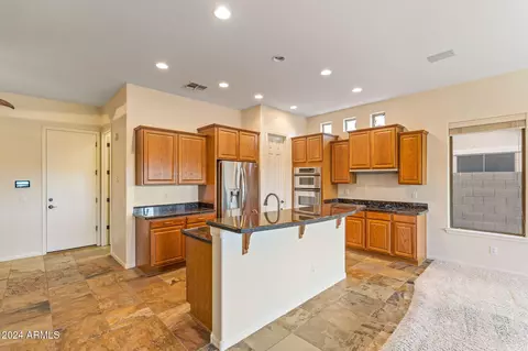 Kitchen - 248 E Julian Dr, Gilbert, AZ 85295 photo 1 of 6