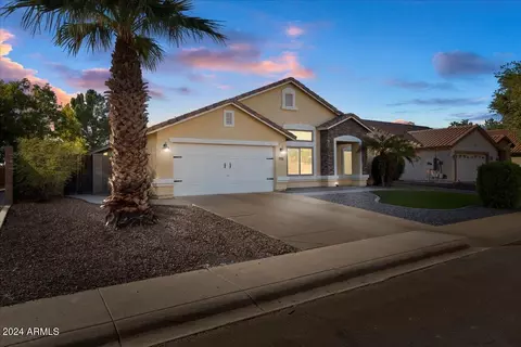 1916 S Porter St, Gilbert, AZ 85295