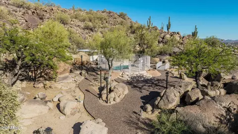 2233 E Behrend Dr #210, Phoenix, AZ 85024 photo 35