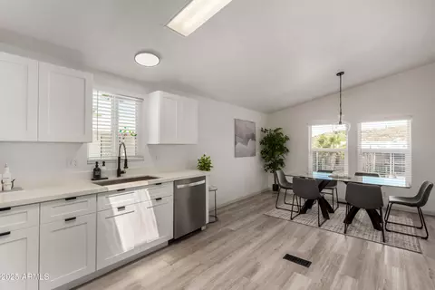 2233 E Behrend Dr #210, Phoenix, AZ 85024 photo 7