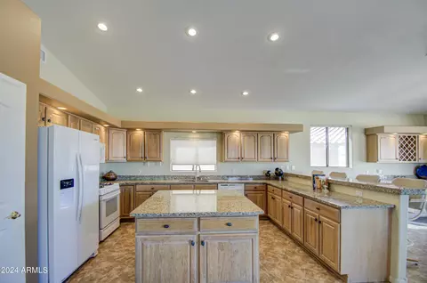 5764 E Leonora St, Mesa, AZ 85215 photo 9