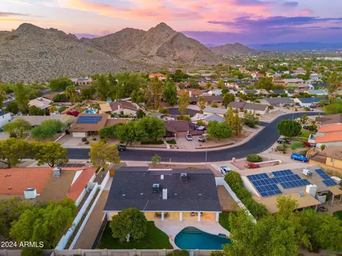 View/Area - 2223 E Sahuaro Dr, Phoenix, AZ 85028 photo 3 of 5