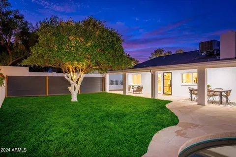 Exterior - 2223 E Sahuaro Dr, Phoenix, AZ 85028 photo 17 of 21