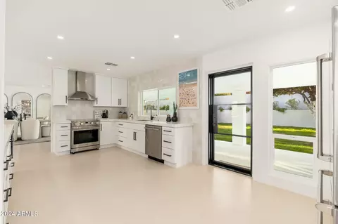 Kitchen - 2223 E Sahuaro Dr, Phoenix, AZ 85028 photo 7 of 10