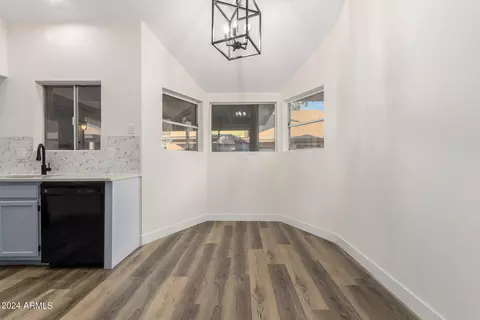 4172 E Wayland Rd, Phoenix, AZ 85040 photo 9