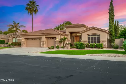 491 E Vermont Dr, Gilbert, AZ 85295 photo 3