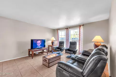 6452 E Casper Rd, Mesa, AZ 85205 photo 5