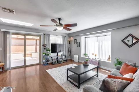 619 E Jensen St #22, Mesa, AZ 85203 photo 2