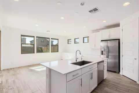 2357 E Ridgewood Ln, Gilbert, AZ 85298 photo 16