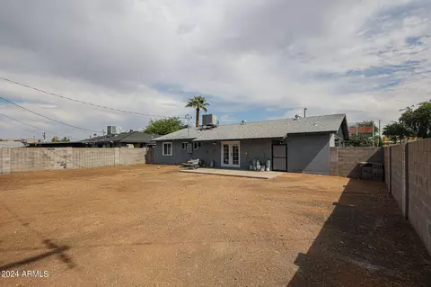 5654 N 19th Ave, Phoenix, AZ 85015 photo 17