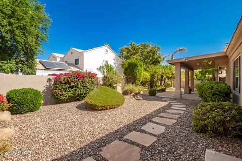 3002 E Redfield Rd, Phoenix, AZ 85032 photo 5