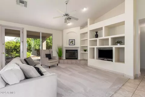 3002 E Redfield Rd, Phoenix, AZ 85032 photo 8