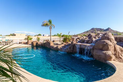 Exterior - 1501 E Sandra Ter, Phoenix, AZ 85022 photo 13 of 18