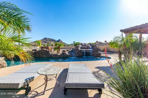 Exterior - 1501 E Sandra Ter, Phoenix, AZ 85022 photo 2 of 18