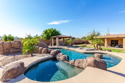 Exterior - 1501 E Sandra Ter, Phoenix, AZ 85022 photo 8 of 18