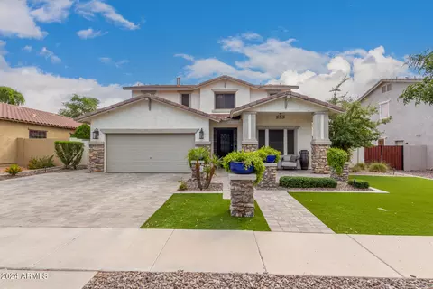 1253 E Apricot Ln, Gilbert, AZ 85298