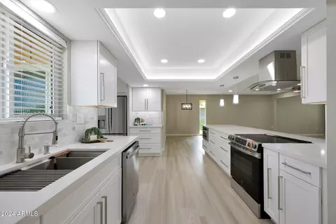 10109 W Bolivar Dr, Sun City, AZ 85351